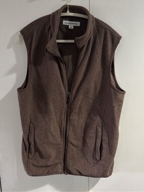 Amazon Essentials Men's Dark Brown Fleece Vest - Full Zip